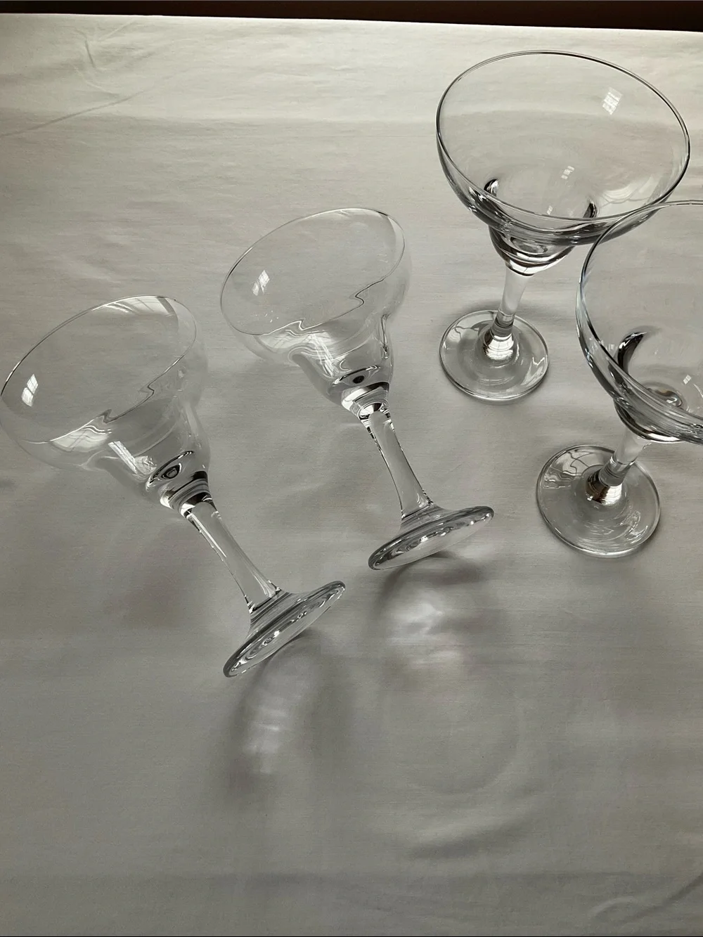 Set of 4 Clear Glass Margarita glasses 8 Ounces